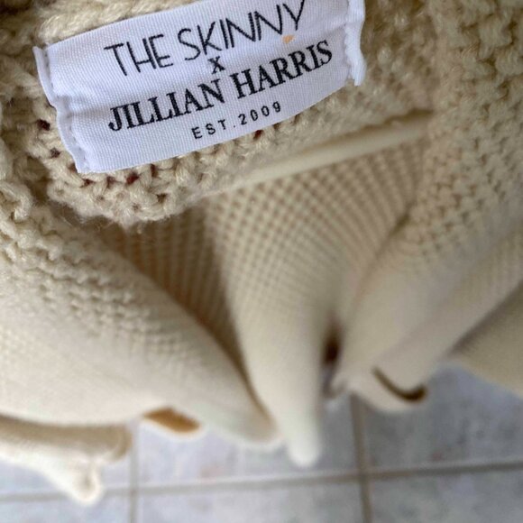The Skinny x Jillian Harris Erin Boyfriend Cardigan in Cream - Picture 3 of 4